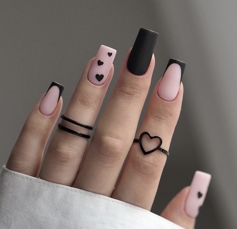 black nail ideas, black valentines nails, valentine nail ideas, valentines nails, valentine's day nails, acrylic nail ideas