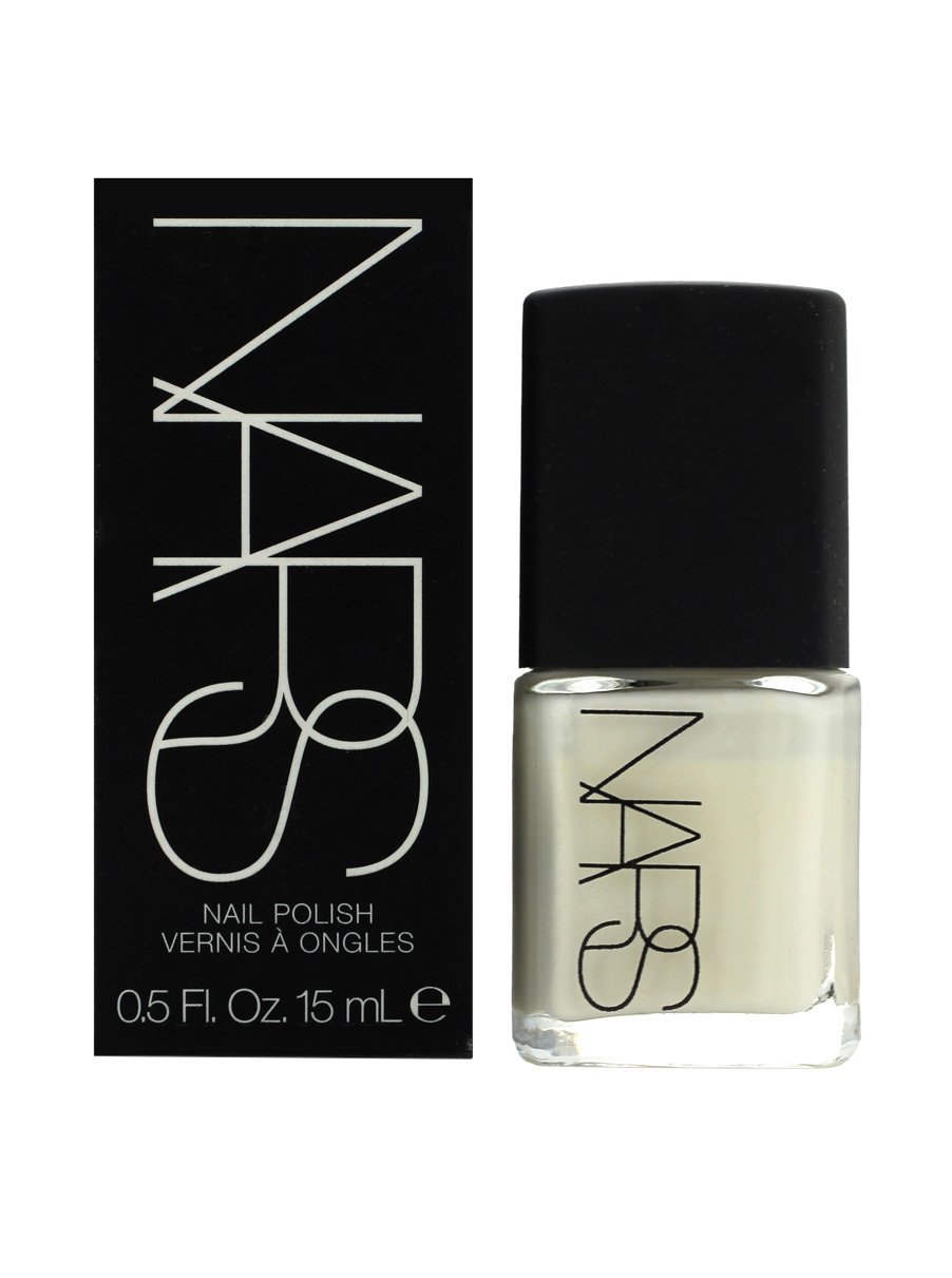 best nail polish, best gel nail polish, chrome nail polish.